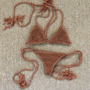 Acacia bikini set new without tags